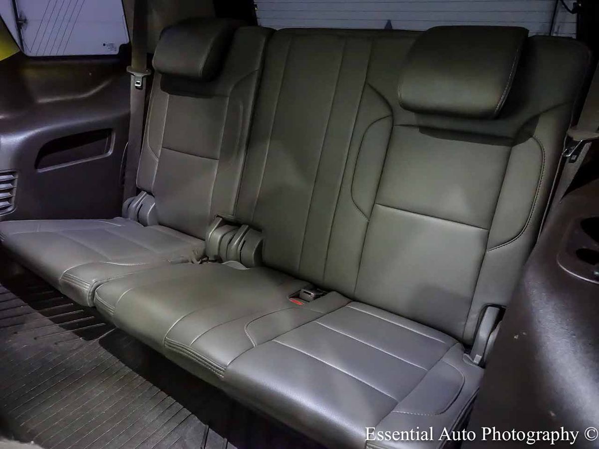 Photo 17 of this GMC Yukon