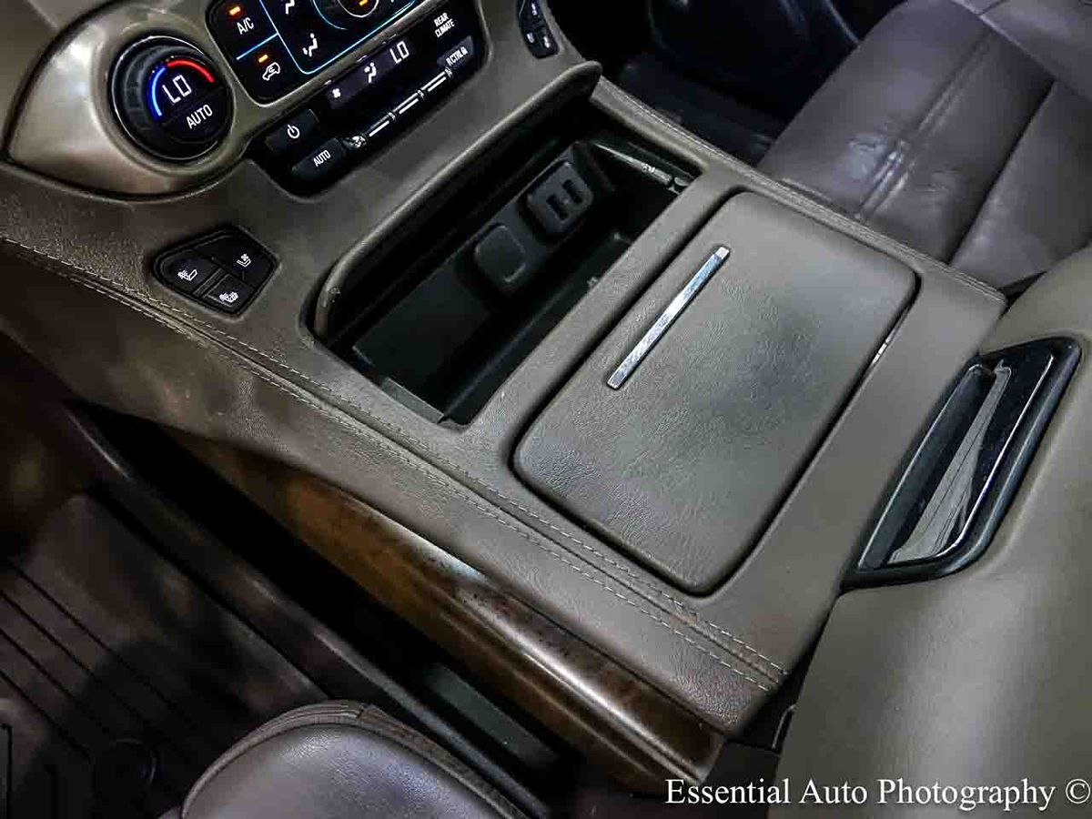Photo 28 of this GMC Yukon