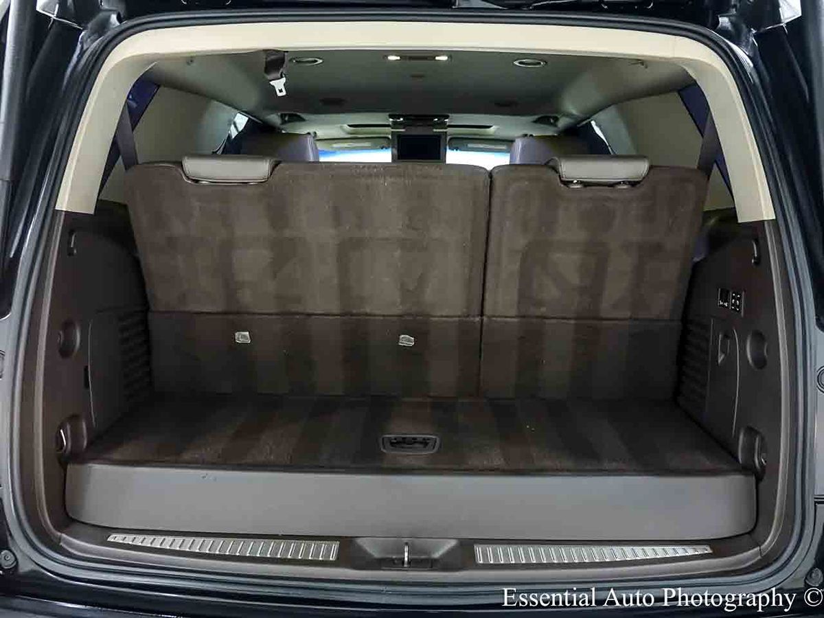 Photo 32 of this GMC Yukon