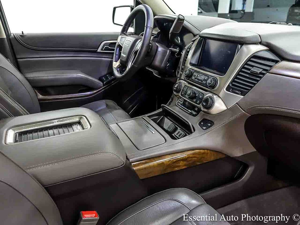 Photo 37 of this GMC Yukon