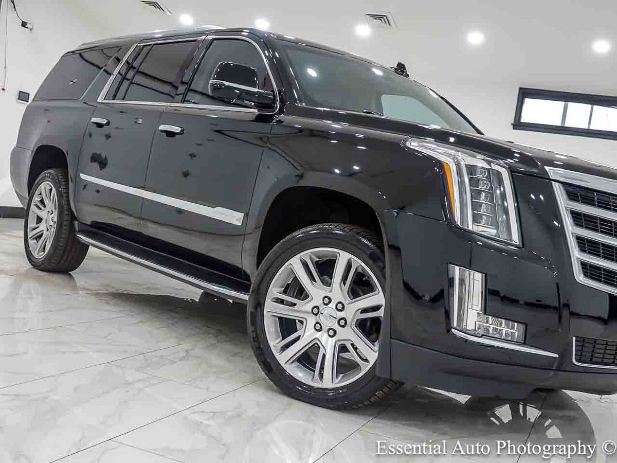 Photo 4 of this Cadillac Escalade ESV