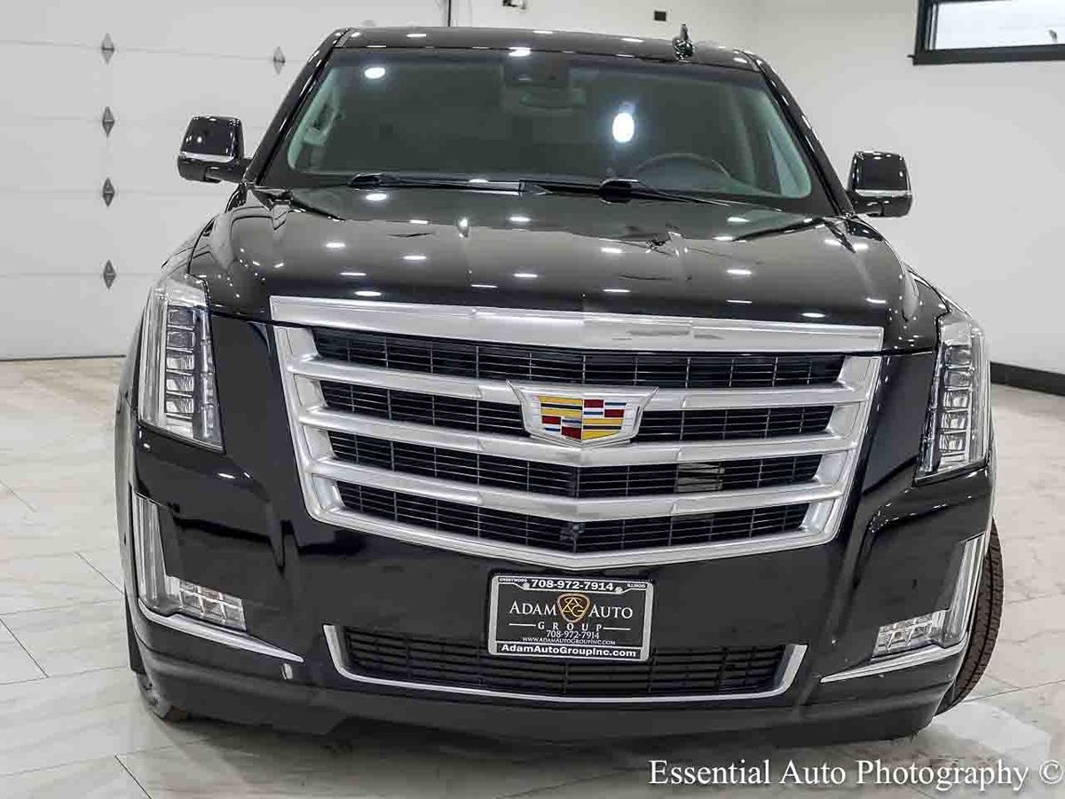 Photo 6 of this Cadillac Escalade ESV