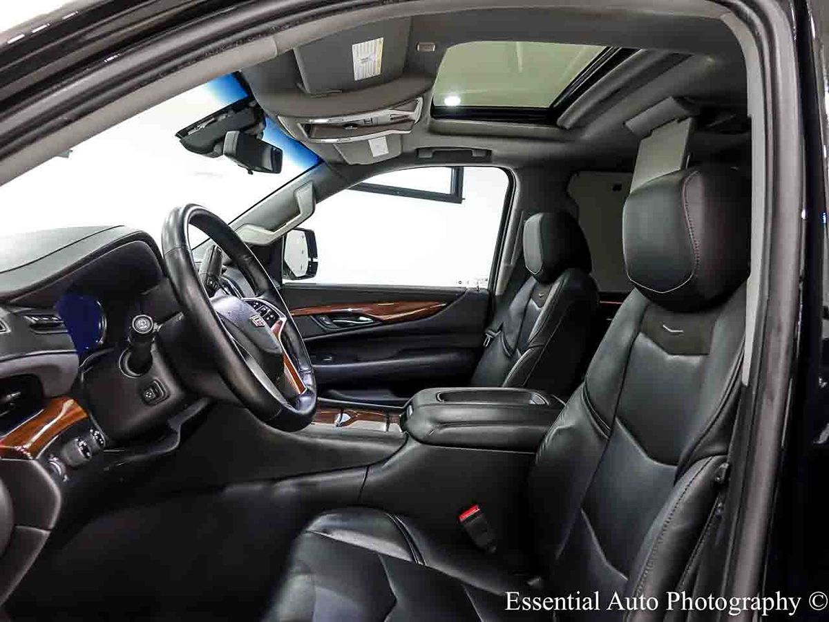 Photo 12 of this Cadillac Escalade ESV