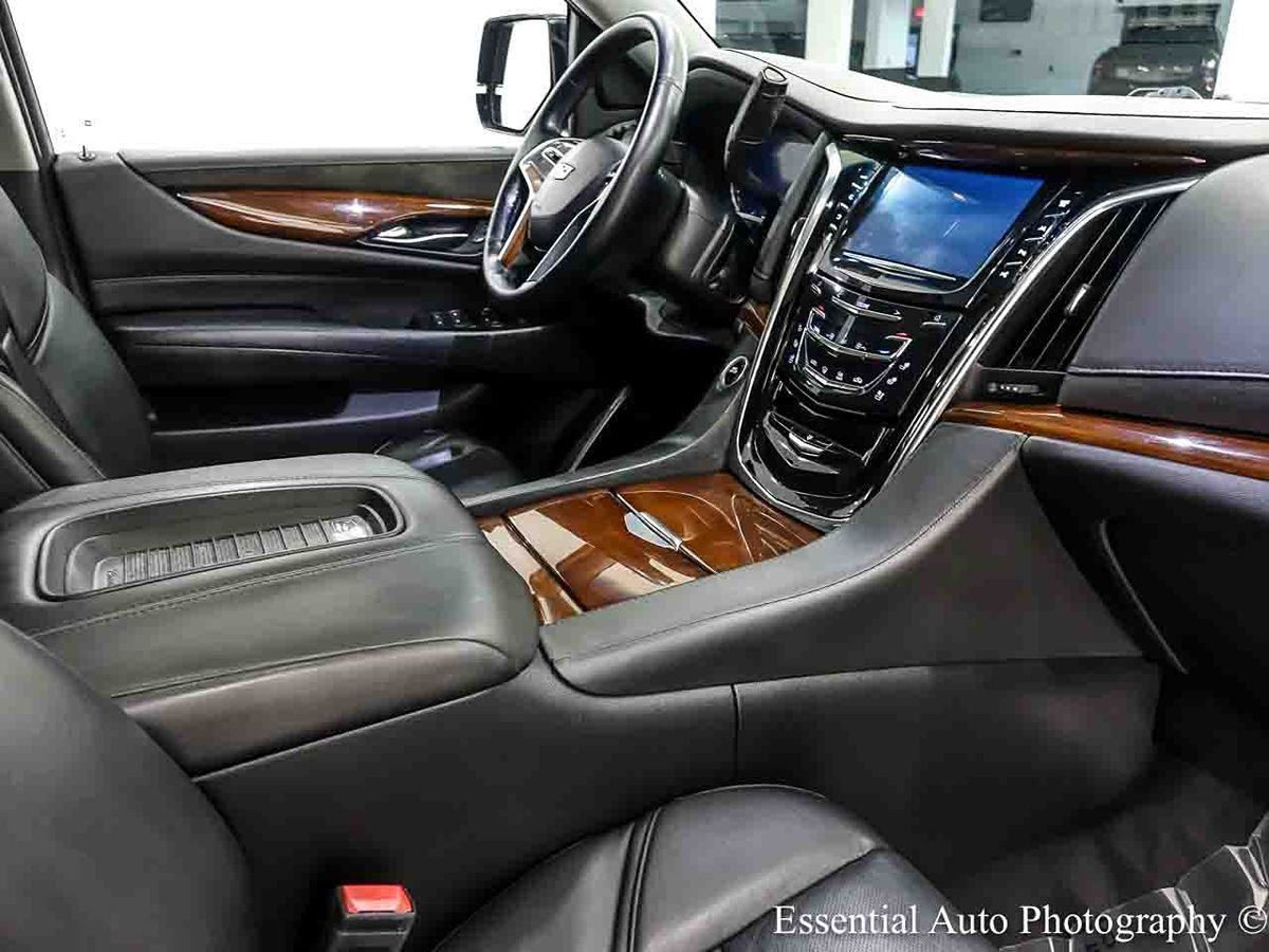 Photo 39 of this Cadillac Escalade ESV