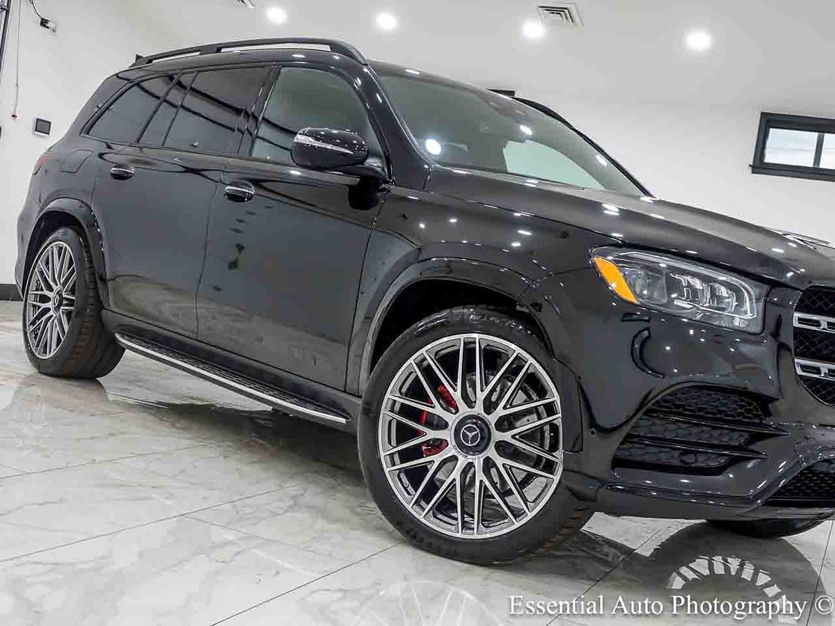 Photo 4 of this Mercedes-Benz GLS 450