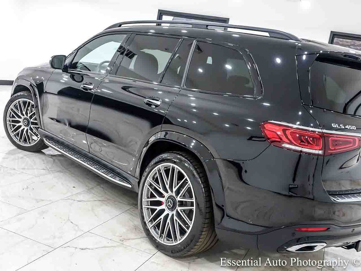 Photo 10 of this Mercedes-Benz GLS 450