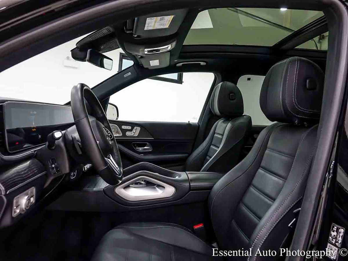 Photo 12 of this Mercedes-Benz GLS 450