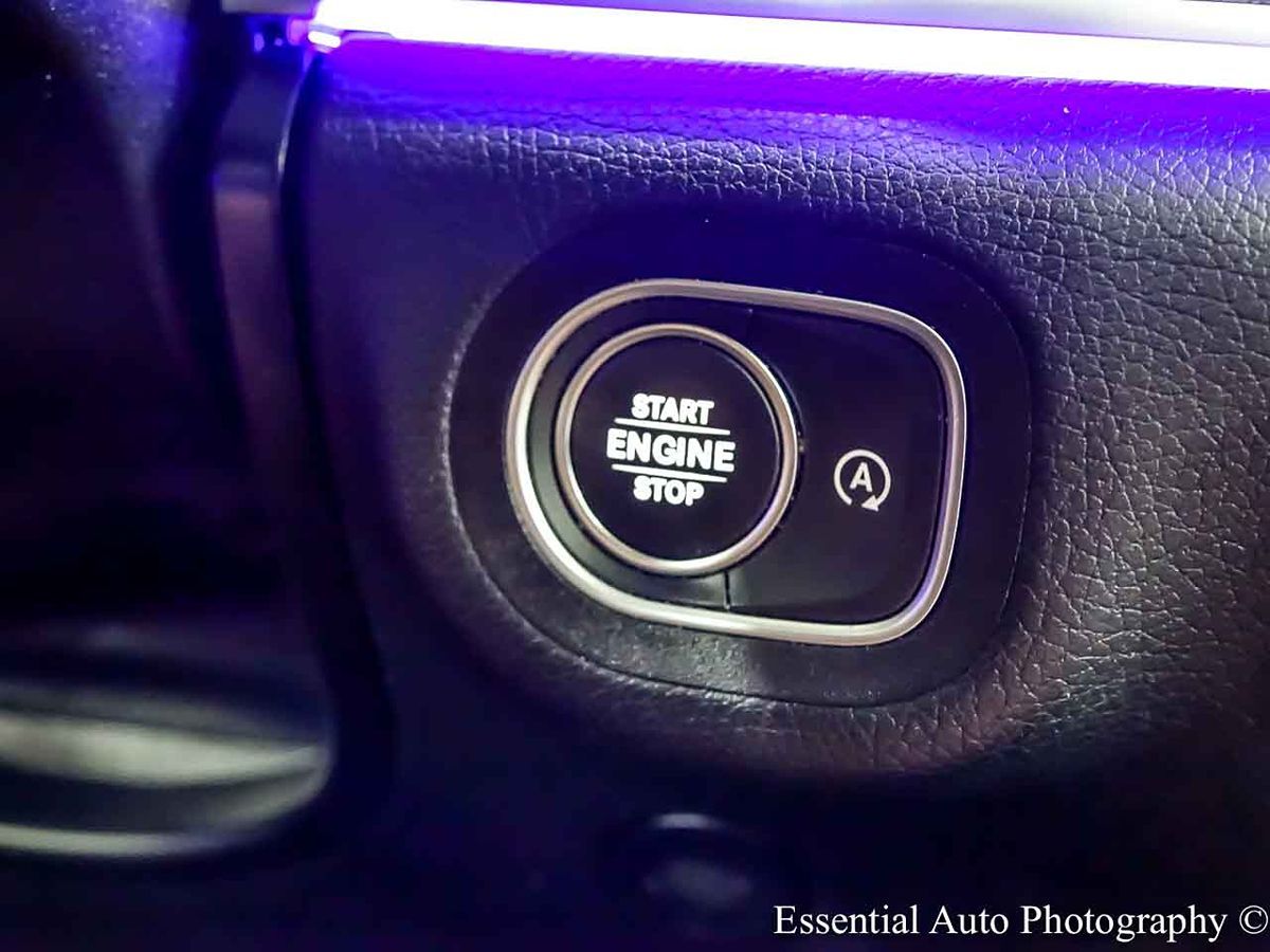 Photo 21 of this Mercedes-Benz GLS 450