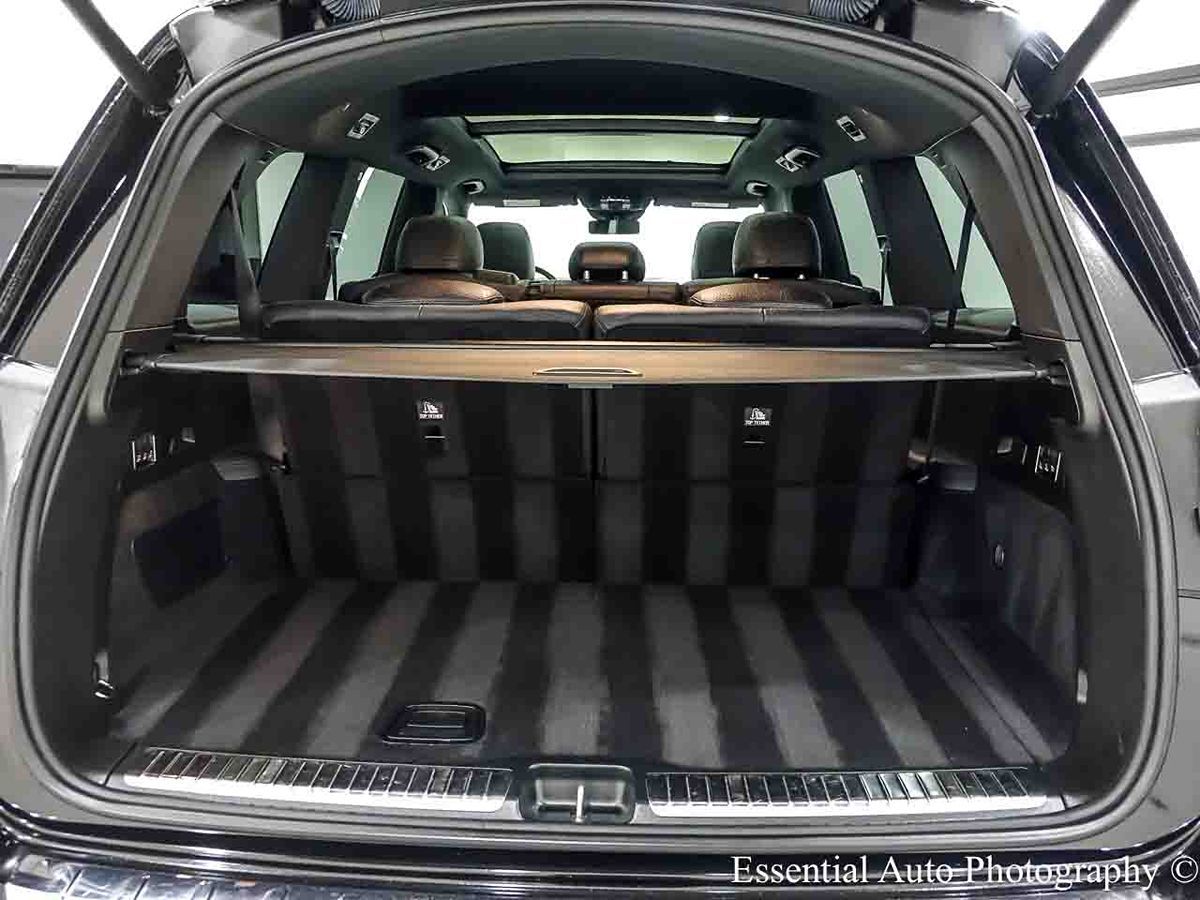 Photo 31 of this Mercedes-Benz GLS 450