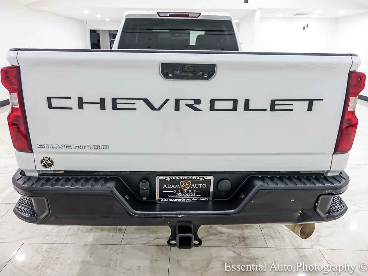 Photo 7 of this Chevrolet Silverado 2500HD