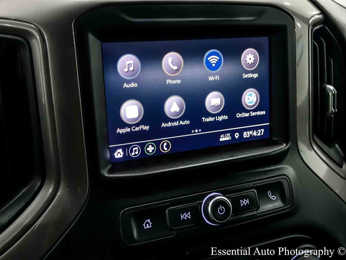 Photo 19 of this Chevrolet Silverado 2500HD