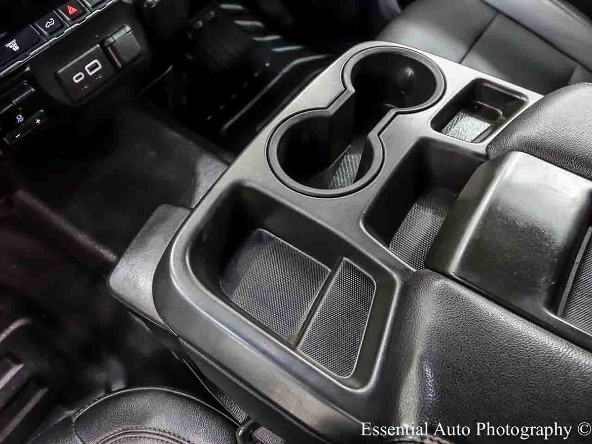 Photo 22 of this Chevrolet Silverado 2500HD