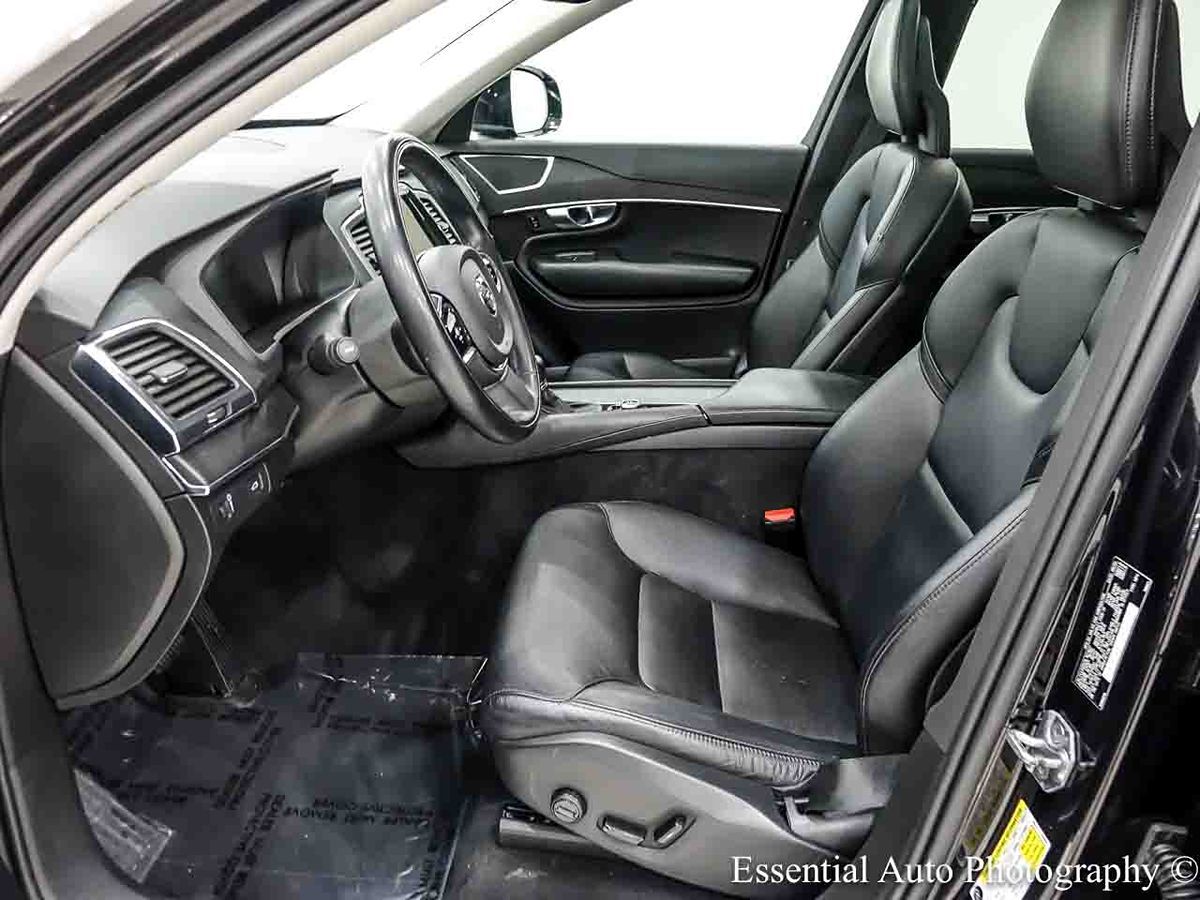 Photo 10 of this Volvo XC90