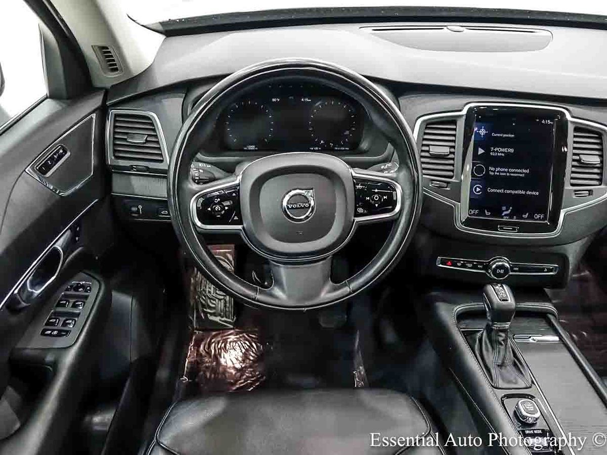 Photo 16 of this Volvo XC90