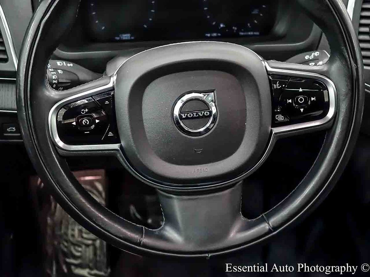 Photo 18 of this Volvo XC90