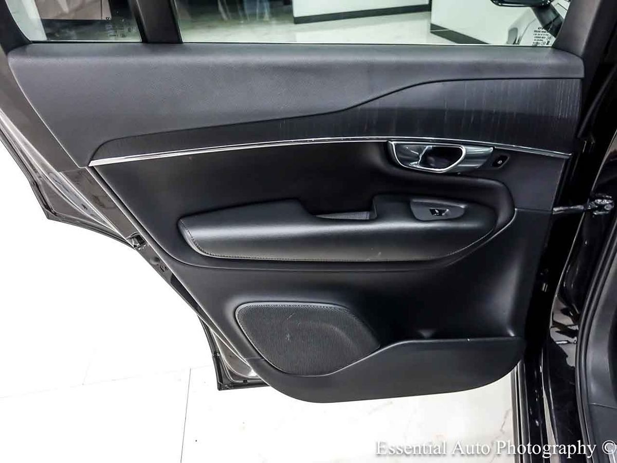 Photo 26 of this Volvo XC90