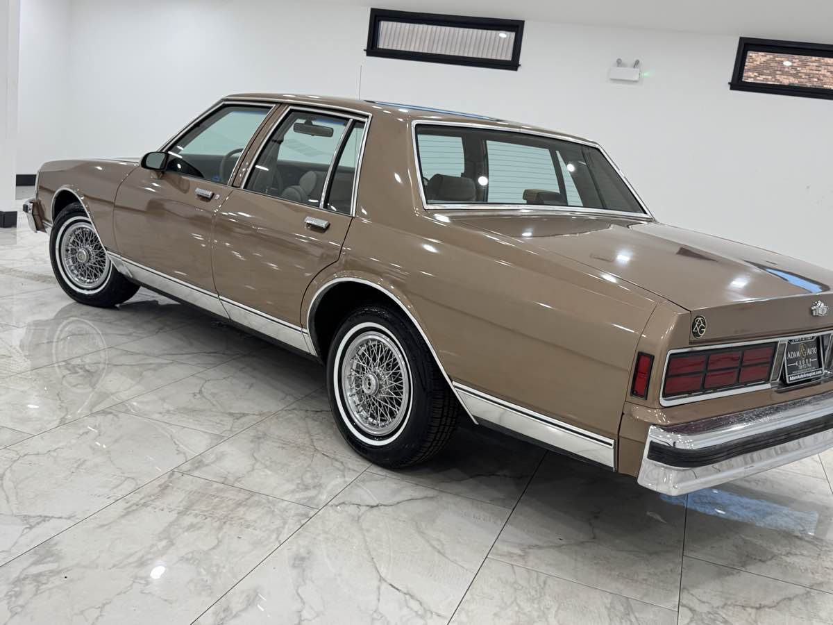 Photo 10 of this Chevrolet Caprice