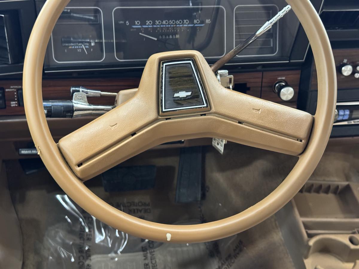 Photo 17 of this Chevrolet Caprice