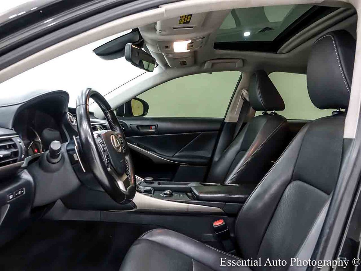 Photo 11 of this Lexus IS 300