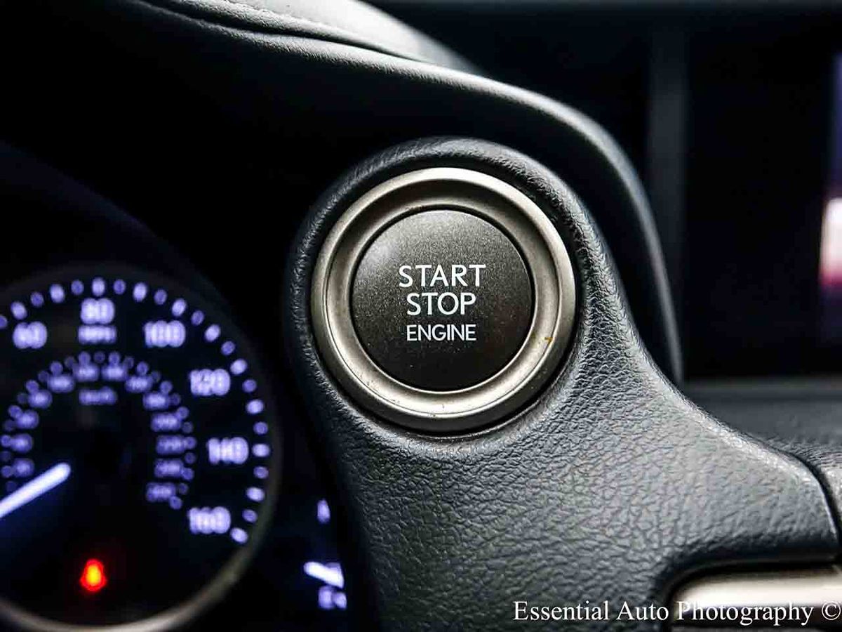 Photo 17 of this Lexus IS 300