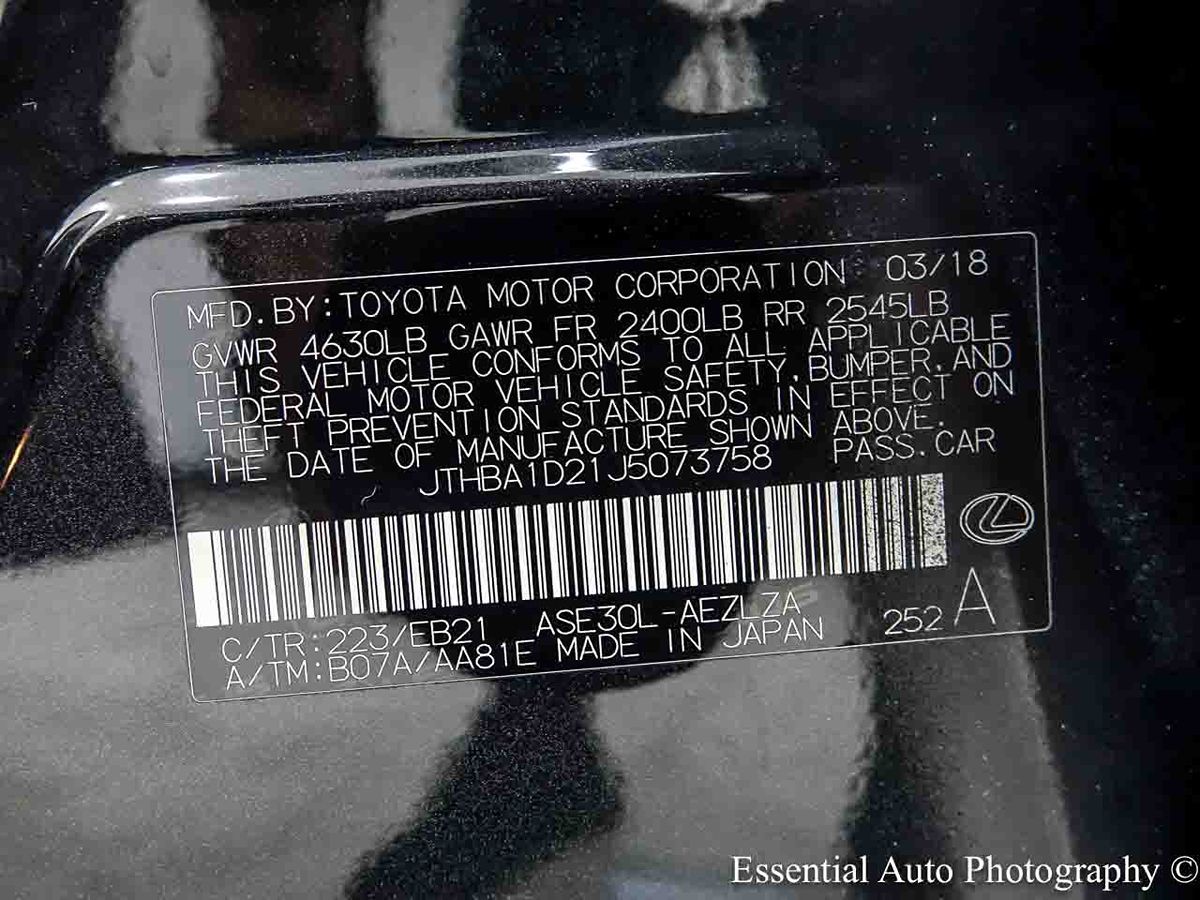 Photo 31 of this Lexus IS 300