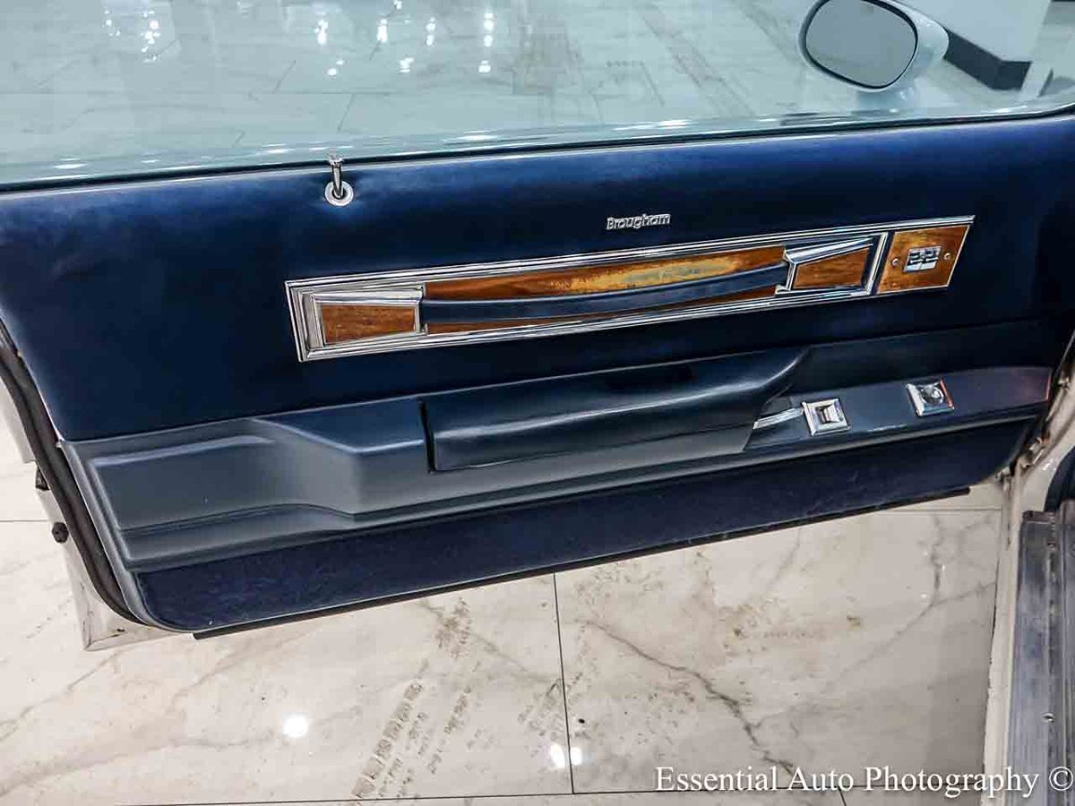 Photo 19 of this Oldsmobile Cutlass Supreme