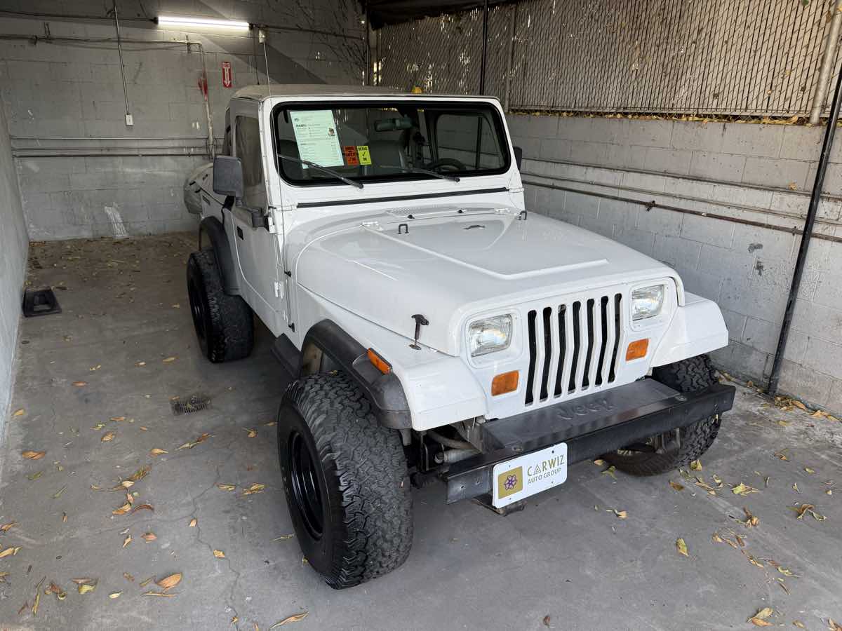 1988 Jeep Wrangler Two-Door Base photo 4