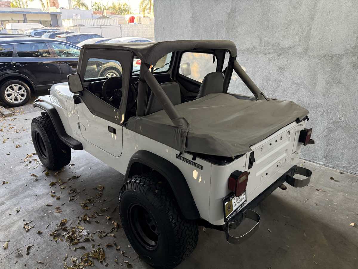 1988 Jeep Wrangler Two-Door Base photo 11