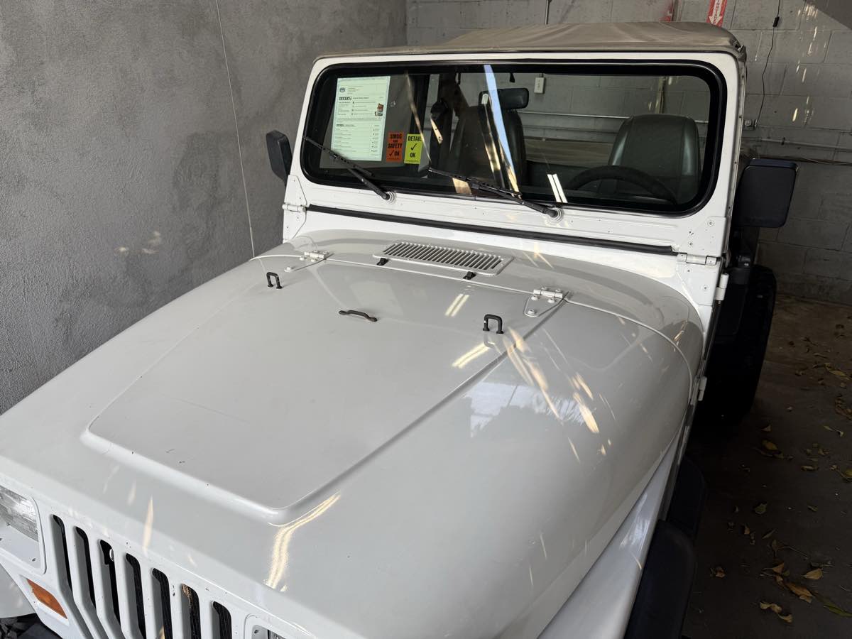 1988 Jeep Wrangler Two-Door Base photo 32