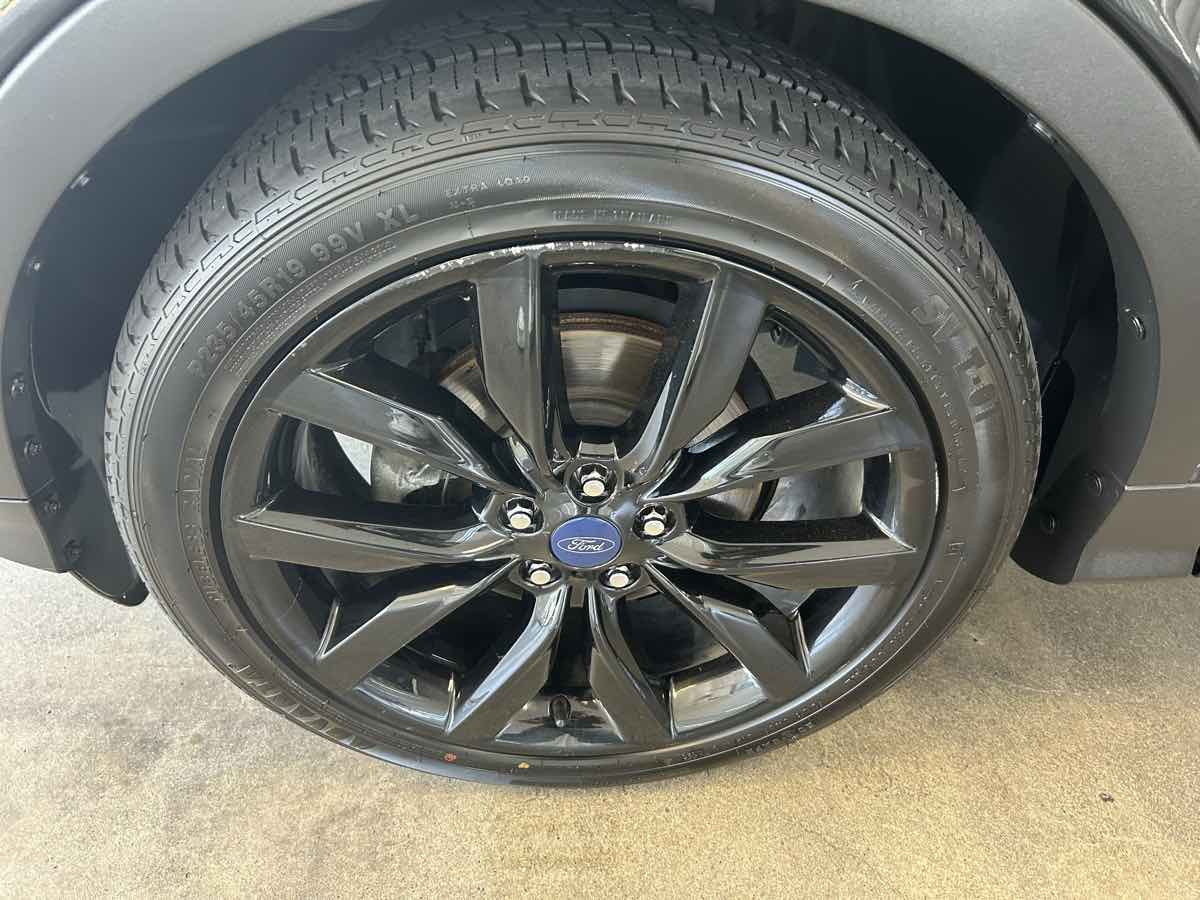 2017 Ford Escape Titanium photo 8