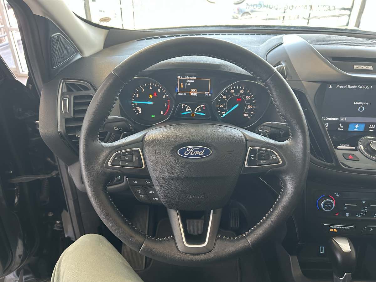 2017 Ford Escape Titanium photo 32