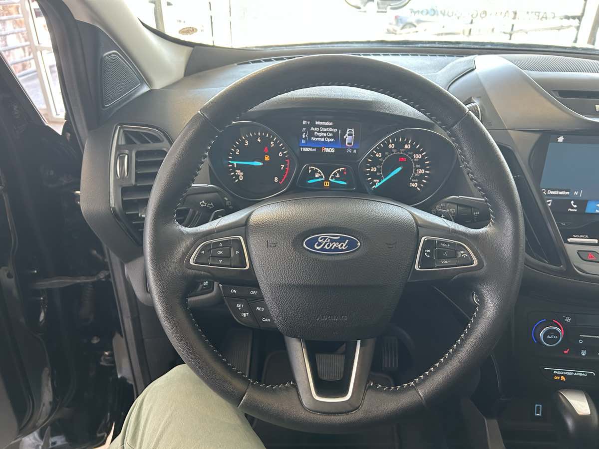 2017 Ford Escape Titanium photo 33