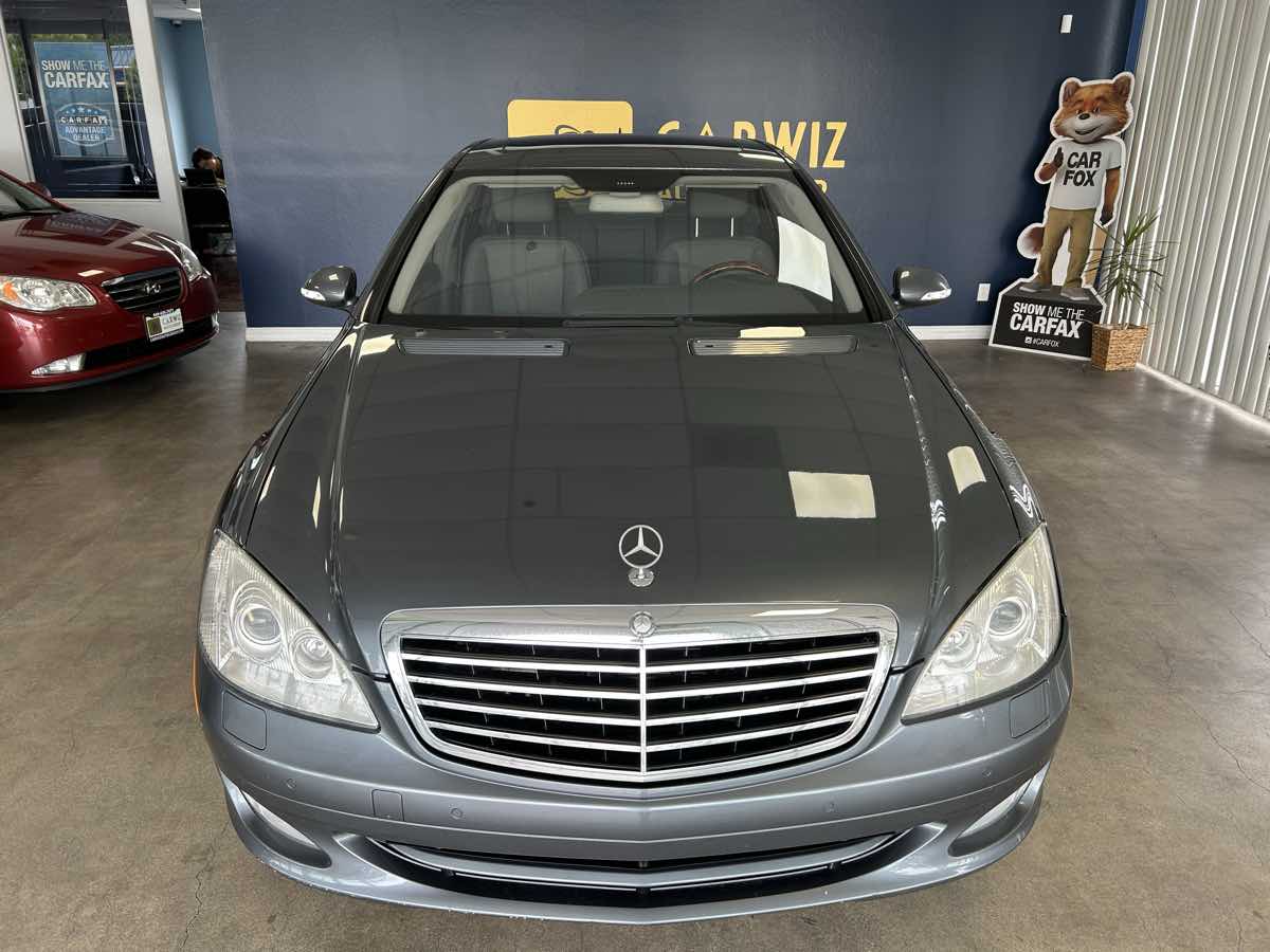 2008 Mercedes Benz S 550 photo 2