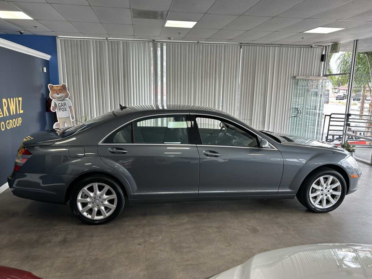 2008 Mercedes Benz S 550 photo 13
