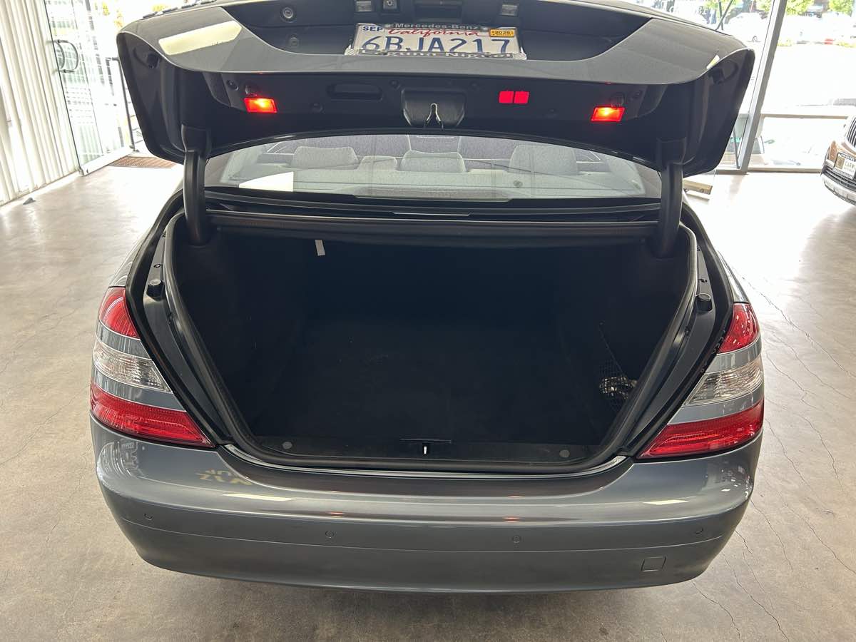2008 Mercedes Benz S 550 photo 14
