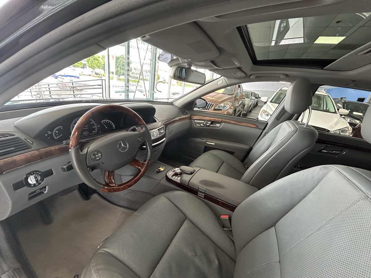 2008 Mercedes Benz S 550 photo 26