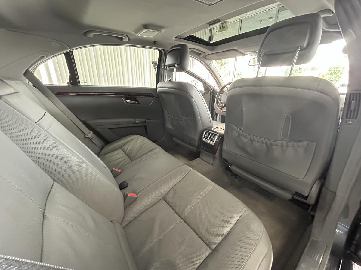 2008 Mercedes Benz S 550 photo 43
