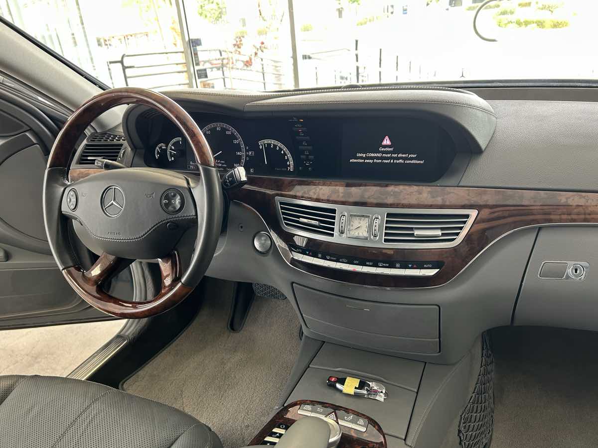 2008 Mercedes Benz S 550 photo 48