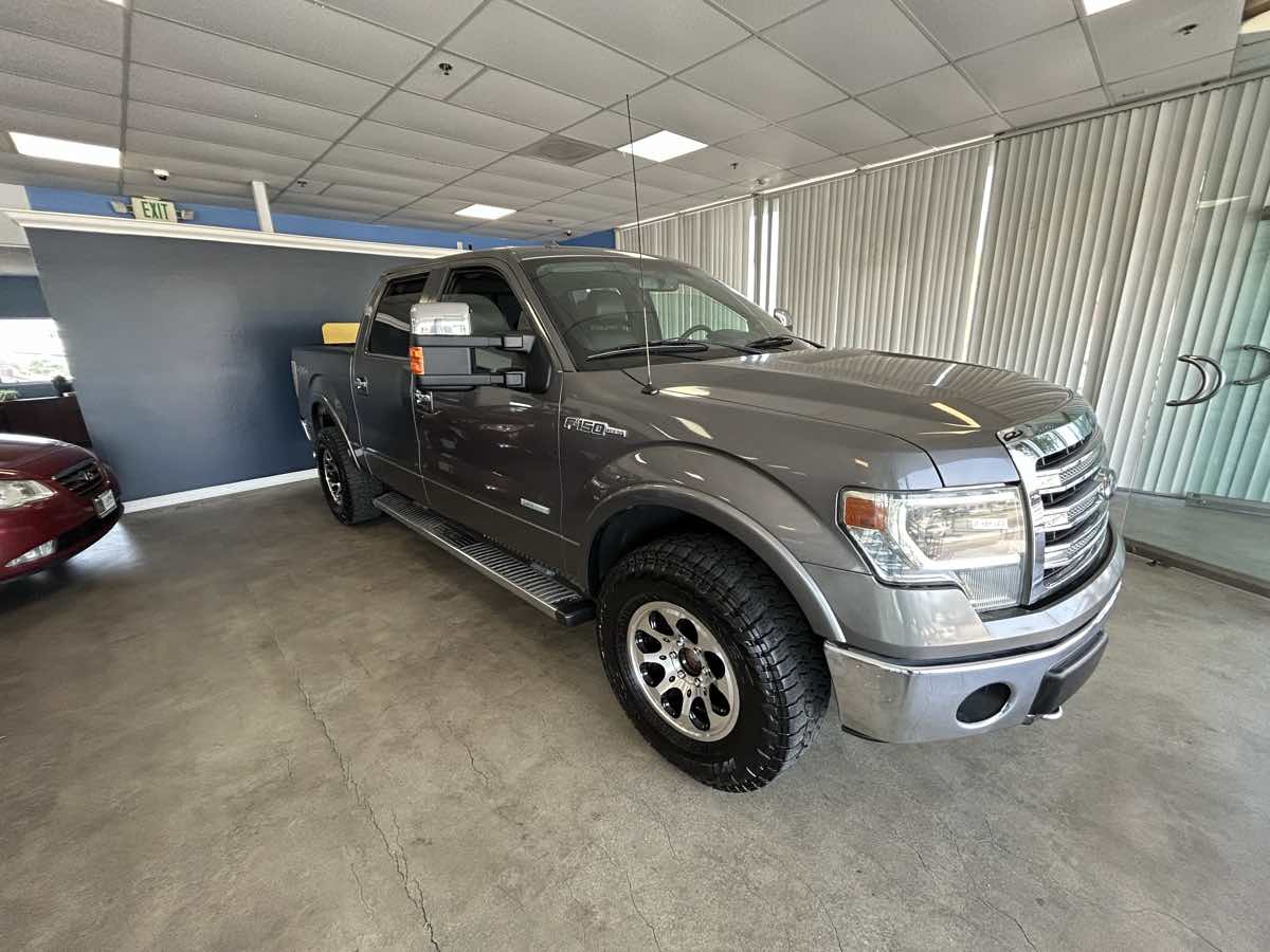2013 Ford F-150 Lariat photo 5