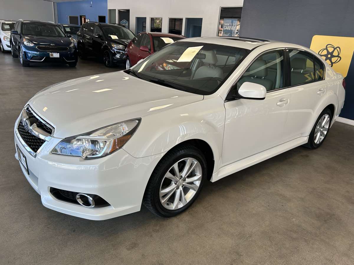 2013 Subaru Legacy 2.5i Limited photo 7