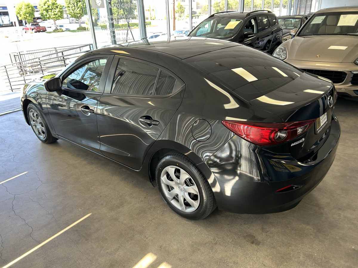 2014 Mazda Mazda3 i Sport photo 17