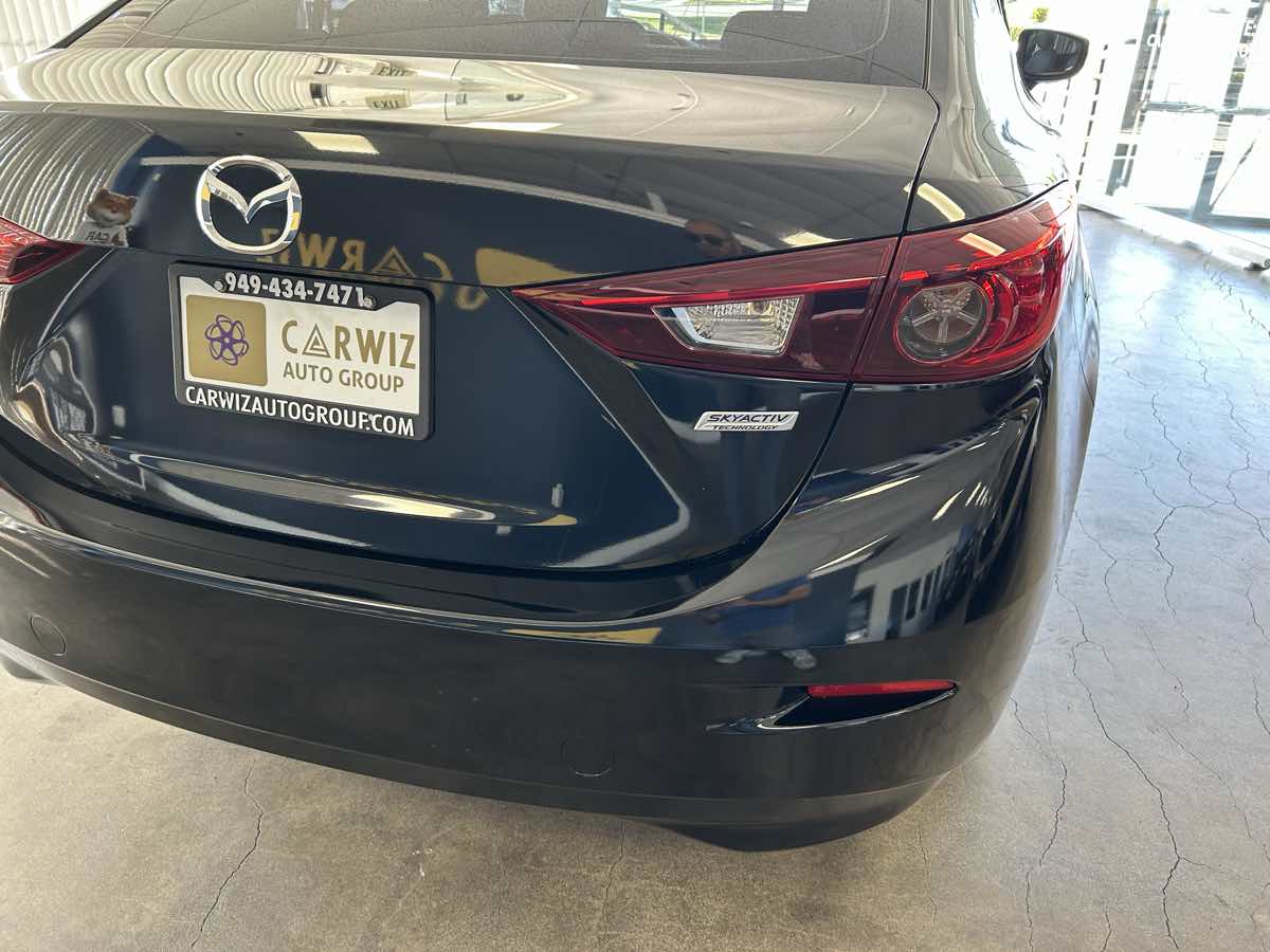 2014 Mazda Mazda3 i Sport photo 20