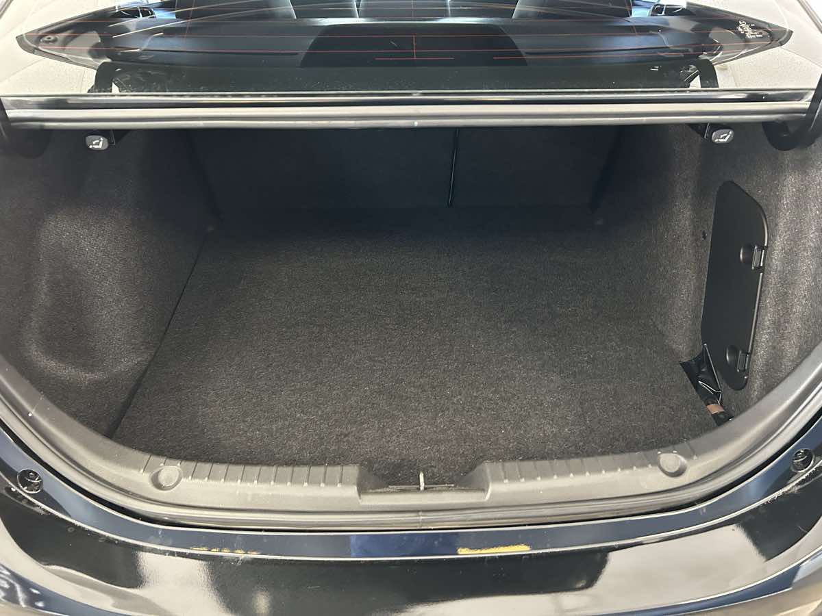 2014 Mazda Mazda3 i Sport photo 22