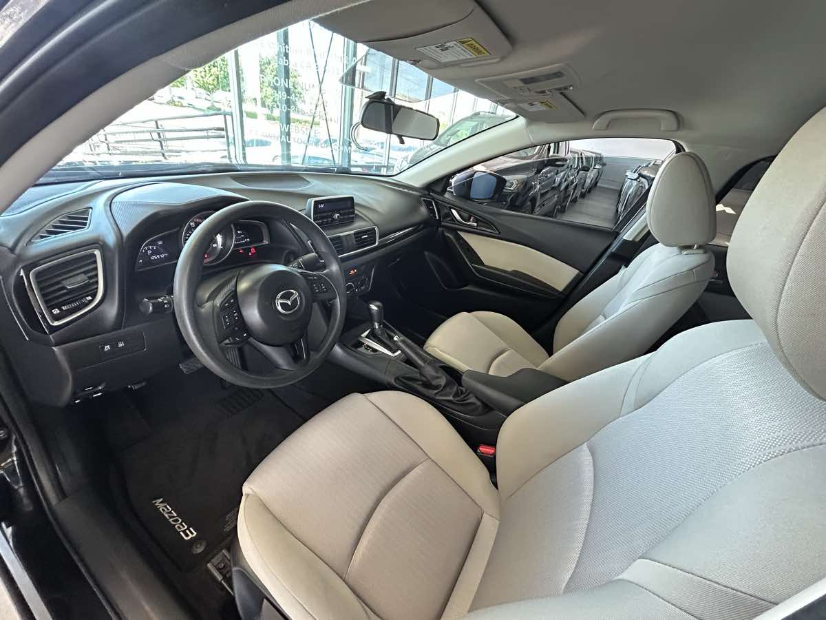 2014 Mazda Mazda3 i Sport photo 30