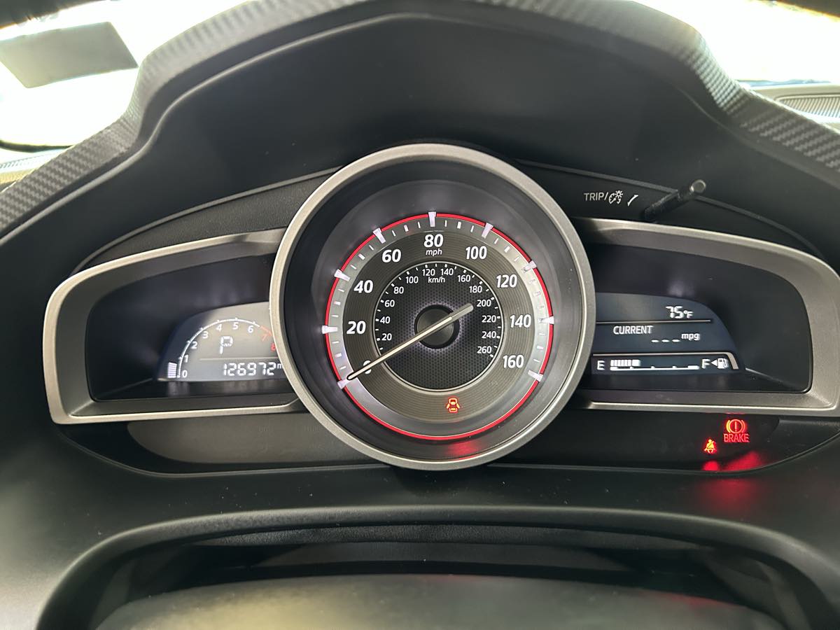 2014 Mazda Mazda3 i Sport photo 32