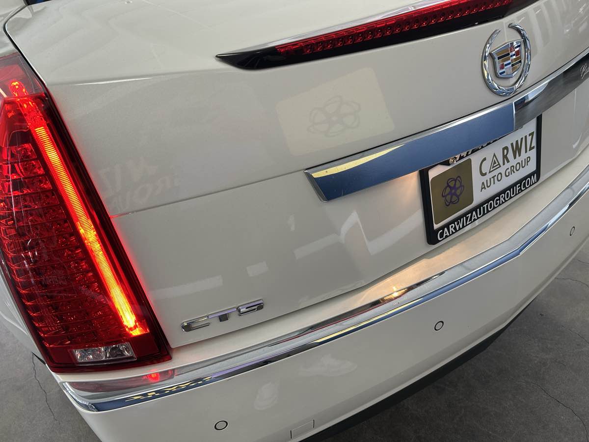 2012 Cadillac CTS Sedan Premium photo 20