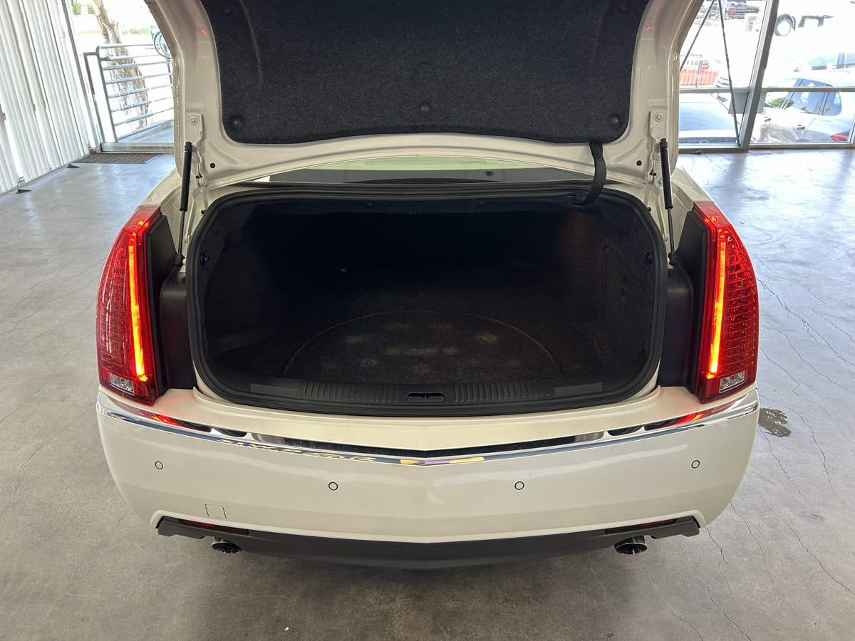 2012 Cadillac CTS Sedan Premium photo 21