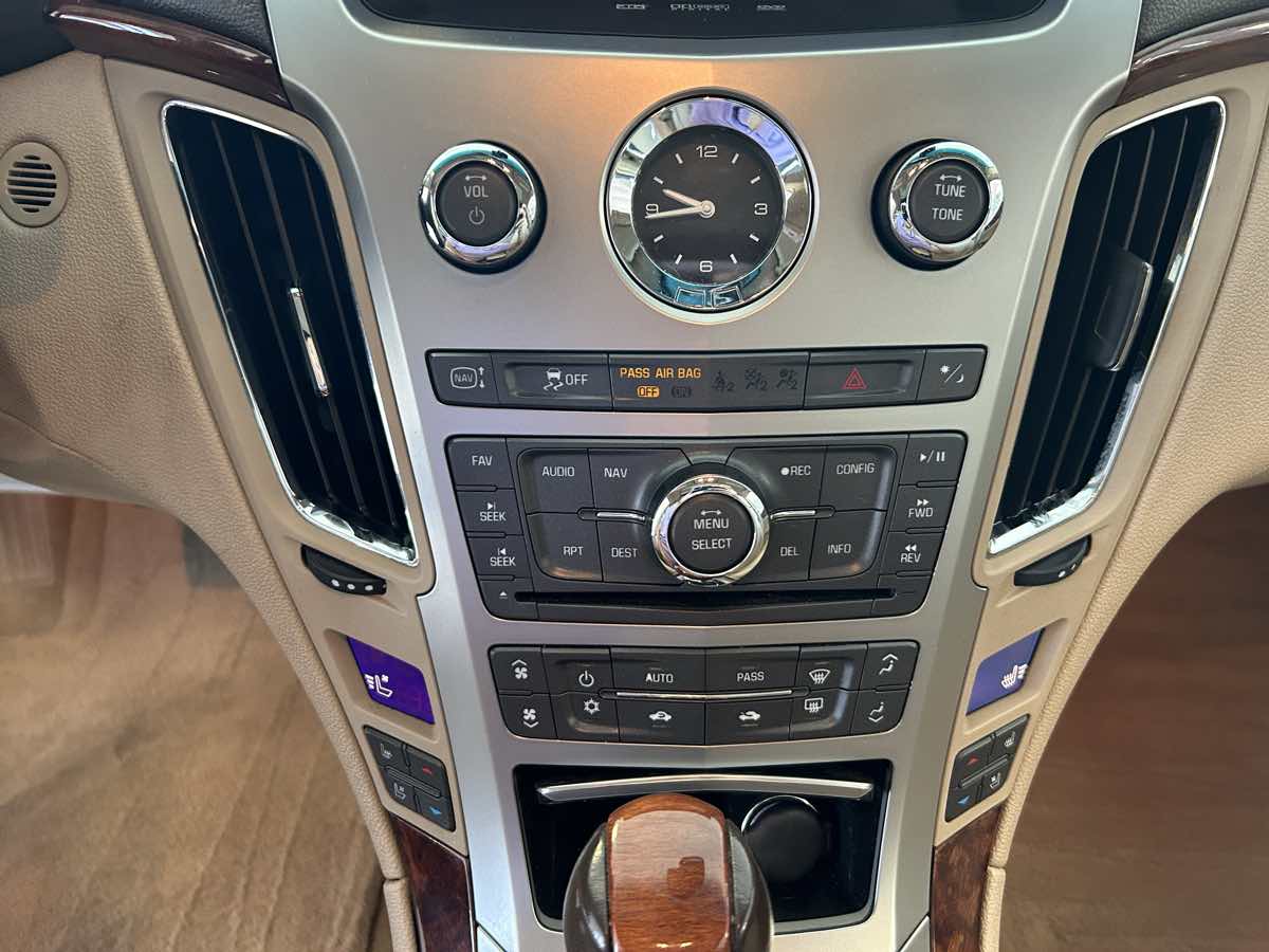 2012 Cadillac CTS Sedan Premium photo 37