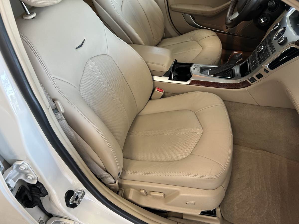 2012 Cadillac CTS Sedan Premium photo 52