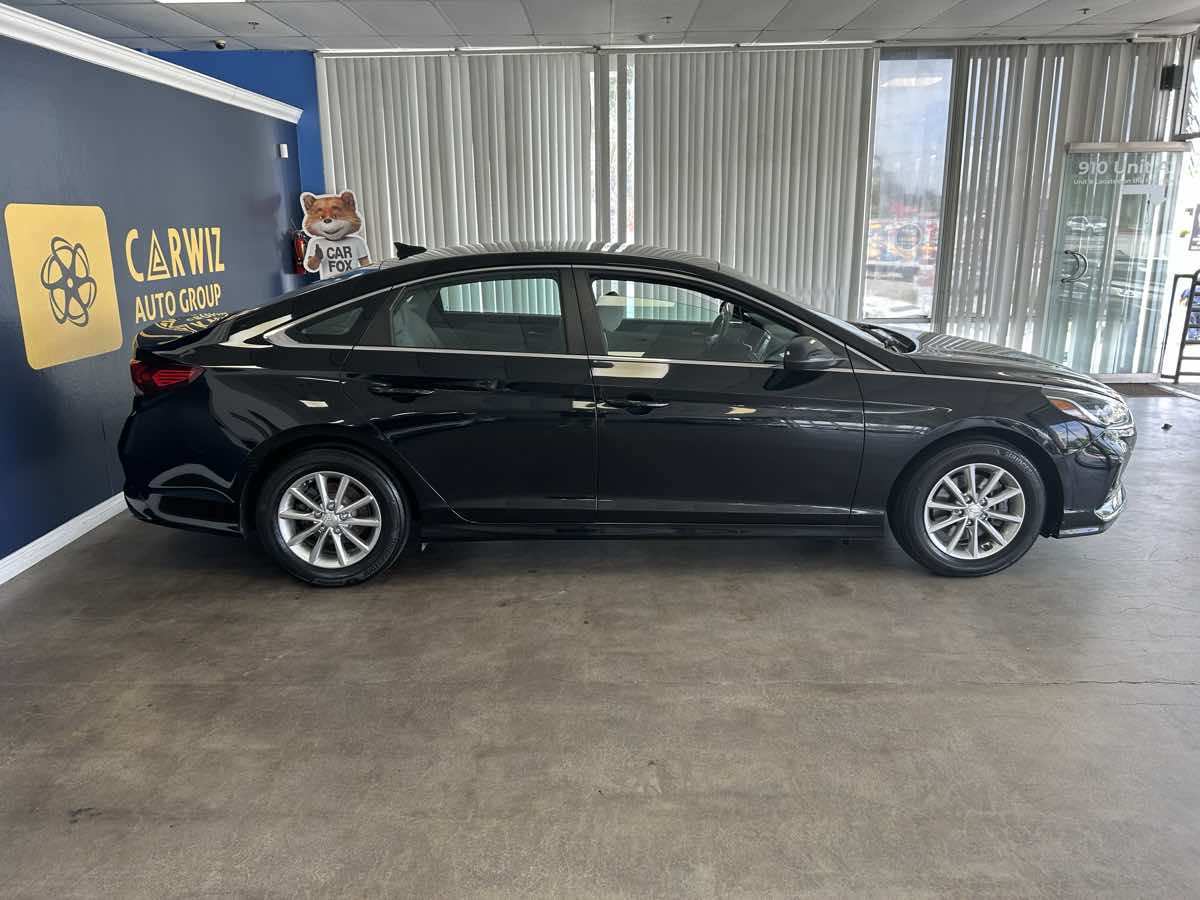 2018 Hyundai Sonata SE Eco photo 7